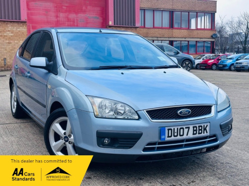 Ford Focus  1.6 Zetec Climate Hatchback 5dr Petrol Automatic (184 g/km, 99 bhp)