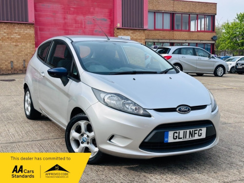 Ford Fiesta  1.25 Edge Hatchback 3dr Petrol Manual (129 g/km, 81 bhp)