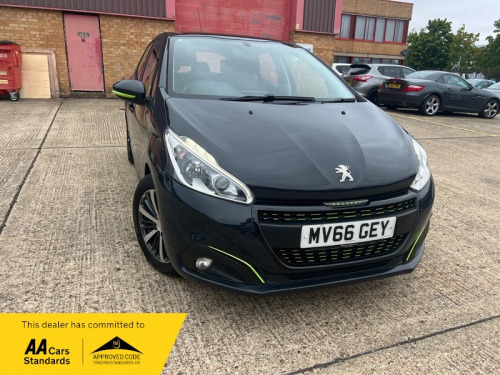 Peugeot 208  1.2 PureTech Active Design Lime Hatchback 5dr Petrol Manual Euro 6 (82 ps)