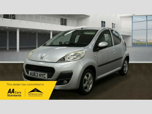 Peugeot 107  1.0 12V Allure Hatchback 5dr Petrol Manual Euro 5 (68 ps)