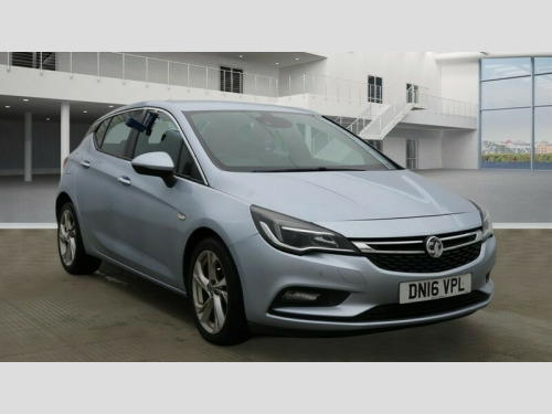 Vauxhall Astra  1.6 CDTi BlueInjection SRi Hatchback 5dr Diesel Manual Euro 6 (s/s) (136 ps 