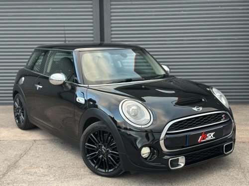 MINI Hatch  2.0 Cooper SD Euro 6 (s/s) 3dr