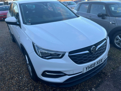 Vauxhall Grandland X  1.2 Turbo SE Auto Euro 6 (s/s) 5dr