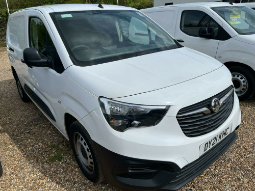 Vauxhall Combo  1.5 Turbo D 2300 Dynamic L2 H1 Euro 6 4dr