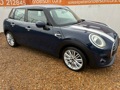 MINI Hatch  1.5 Cooper Euro 6 (s/s) 5dr