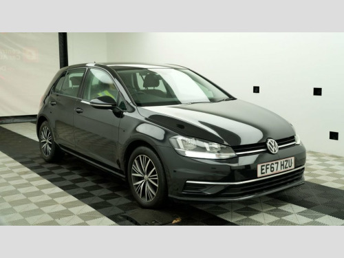 Volkswagen Golf  2.0 TDI BlueMotion Tech SE Nav Hatchback 5dr Diese