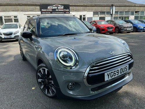MINI Hatch  1.5 Cooper Exclusive Euro 6 (s/s) 5dr