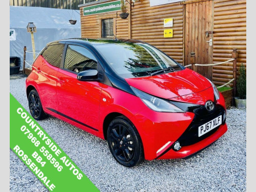 Toyota AYGO  1.0 VVT-i x-cite 4 Red Bi-Tone Hatchback 5dr Petrol Manual Euro 6 (68 ps) T