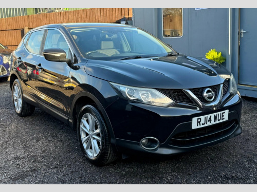 Nissan Qashqai  1.2 DIG-T Acenta 2WD Euro 5 (s/s) 5dr