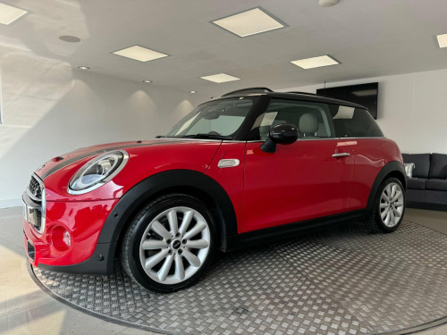 MINI Hatch  2.0 Cooper S Steptronic Euro 6 (s/s) 3dr