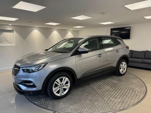 Vauxhall Grandland X  1.2 Turbo SE Euro 6 (s/s) 5dr