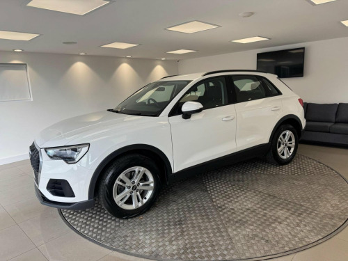 Audi Q3  1.5 TFSI CoD 35 Technik S Tronic Euro 6 (s/s) 5dr
