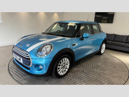 MINI Hatch  1.5 Cooper D Auto Euro 6 (s/s) 5dr