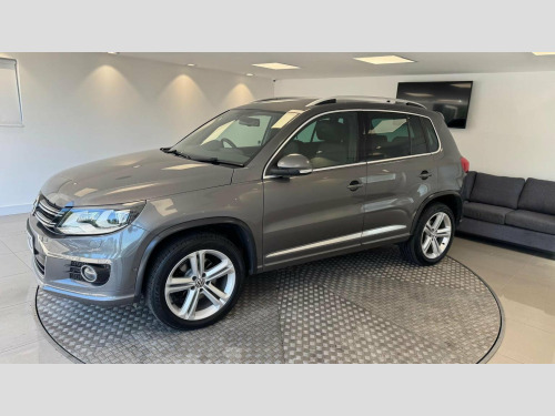 Volkswagen Tiguan  2.0 TDI BlueMotion Tech R-Line DSG 4WD Euro 5 (s/s) 5dr