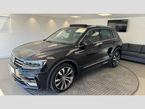 Volkswagen Tiguan  2.0 TDI BlueMotion Tech R-Line DSG 4Motion Euro 6 (s/s) 5dr