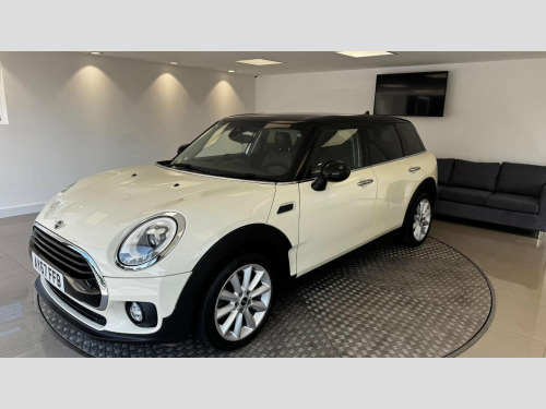 MINI Clubman  2.0 Cooper D Auto Euro 6 (s/s) 6dr
