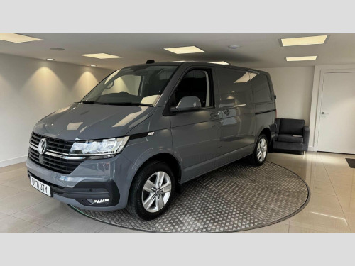 Volkswagen Transporter  2.0 TDI T32 Highline DSG FWD SWB Euro 6 (s/s) 5dr