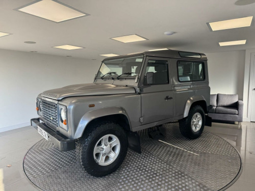 Land Rover 90  2.4 TDCi County Station Wagon 4WD SWB Euro 4 3dr