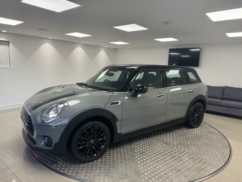 MINI Clubman  1.5 Cooper Euro 6 (s/s) 6dr