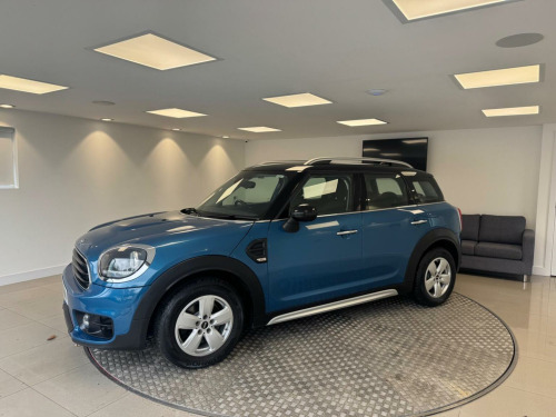 MINI Countryman  1.5 Cooper Classic Steptronic Euro 6 (s/s) 5dr 