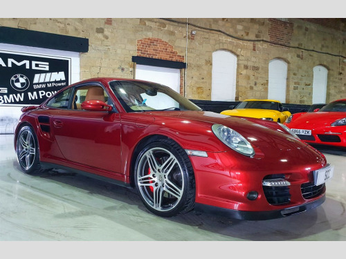 Porsche 911  3.6 997 Turbo Coupe 2dr Petrol Tiptronic S AWD (326 g/km, 480 bhp)