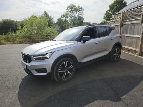 Volvo XC40  2.0 T5 First Edition SUV 5dr Petrol Auto AWD Euro 6 (s/s) (247 ps)