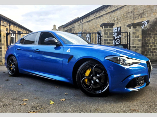 Alfa Romeo Giulia  2.9 V6 Bi-Turbo Quadrifoglio Saloon 4dr Petrol Auto Euro 6 (s/s) (510 ps)