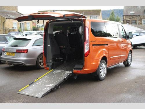 Ford Tourneo Custom  2.0 320 EcoBlue Titanium Auto L1 Euro 6 (s/s) 5dr