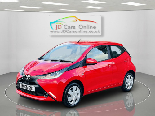 Toyota AYGO  1.0 VVT-i x-play