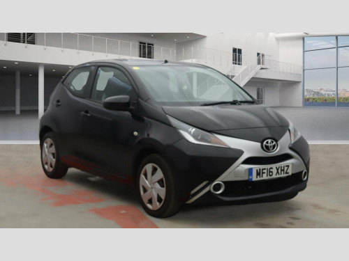 Toyota AYGO 1.0 VVT-i x-play