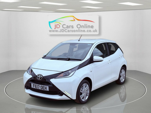 Toyota AYGO 1.0 VVT-i x-play