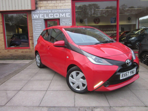 Toyota AYGO  1.0 VVT-i x-play x-shift Euro 6 5dr