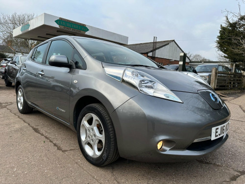 Nissan Leaf  30kWh Acenta Auto 5dr