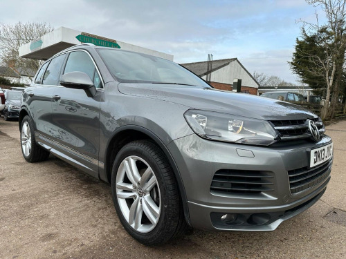 Volkswagen Touareg  3.0 TDI V6 BlueMotion Tech Altitude Tiptronic 4WD Euro 5 (s/s) 5dr