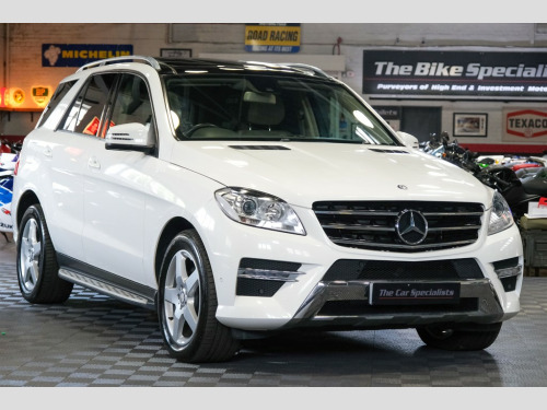 Mercedes-Benz AMG  ML250 BLUETEC  SPORT *LOW OWNERSHIP* PAN ROOF COMAND FULL LEATHER E/M HEATE