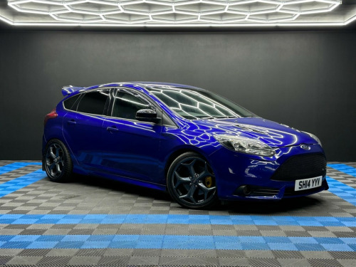 Ford Focus  2.0T EcoBoost ST-2 Euro 5 (s/s) 5dr
