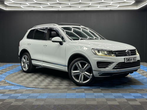 Volkswagen Touareg  3.0 TDI V6 BlueMotion Tech R-Line Tiptronic 4WD Euro 6 (s/s) 5dr