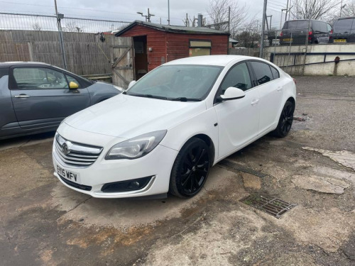 Vauxhall Insignia  1.8 16V SRi Hatchback 5dr Petrol Manual Euro 5 (140 ps) 