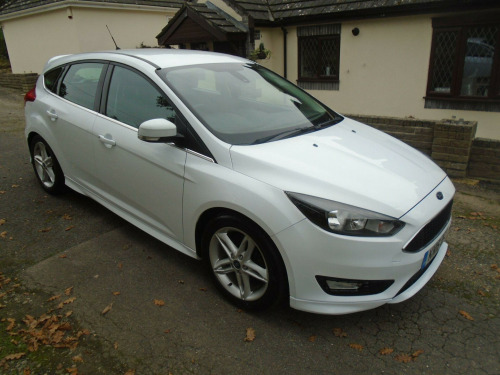 Ford Focus  1.0T EcoBoost Zetec S Euro 6 (s/s) 5dr