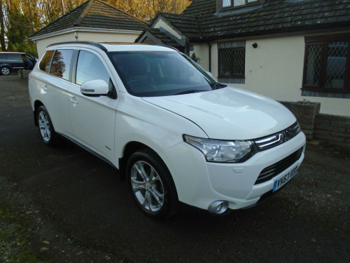 Mitsubishi Outlander  2.2 DI-D GX4 Auto 4WD Euro 5 (s/s) 5dr