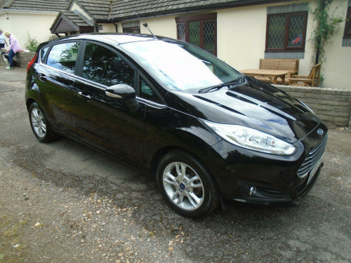 Ford Fiesta  1.0T EcoBoost Zetec Euro 6 (s/s) 5dr
