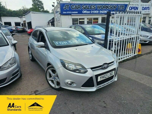 Ford Focus  1.0T EcoBoost Titanium Euro 5 (s/s) 5dr