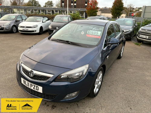 Vauxhall Astra  1.7 CDTi SRi Hatchback 5dr Diesel Manual Euro 5 (110 ps)
