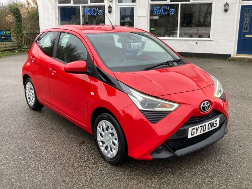 Toyota AYGO  1.0 VVT-i x-play Hatchback 5dr Petrol Manual Euro 6 (Safety Sense) (71 ps)