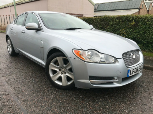 Jaguar XF  2.7d V6 Premium Luxury Saloon 4dr Diesel Auto Euro 4 (207 ps)