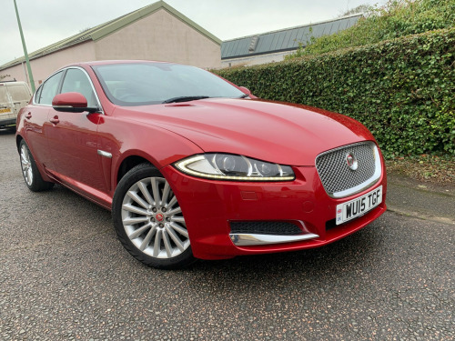 Jaguar XF  2.2d Luxury Saloon 4dr Diesel Auto Euro 5 (s/s) (200 ps)