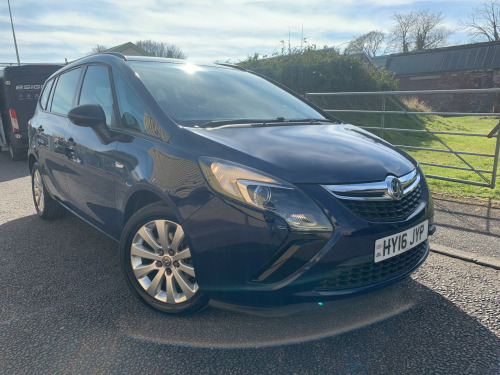 Vauxhall Zafira Tourer  1.4i Turbo Design MPV 5dr Petrol Manual Euro 6 (140 ps)