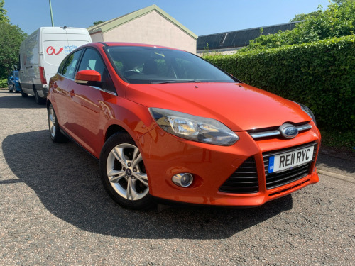 Ford Focus  1.6 TDCi Zetec Hatchback 5dr Diesel Manual Euro 5 (s/s) (115 ps)