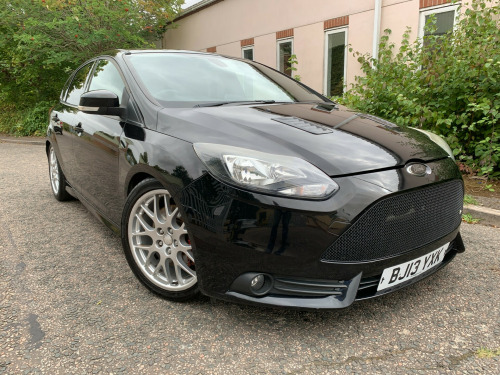 Ford Focus  2.0T EcoBoost ST-2 Hatchback 5dr Petrol Manual Euro 5 (s/s) (250 ps)