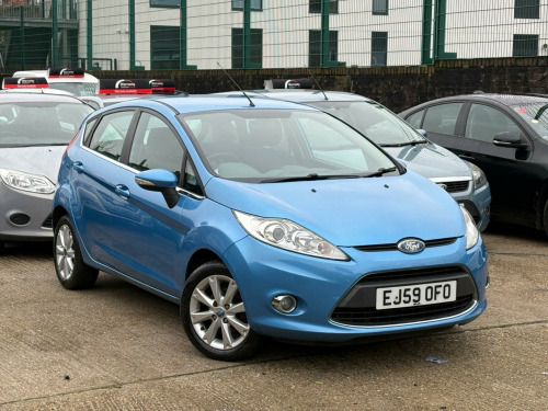 Ford Fiesta  1.4 Zetec 5dr